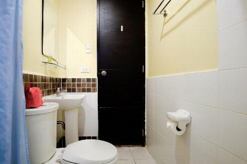 ZEN Rooms Studio 18 Ortigas image 2