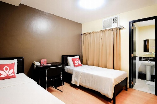 ZEN Rooms Studio 18 Ortigas image 5