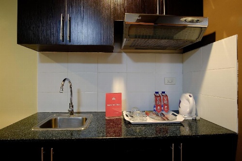 ZEN Rooms Studio 18 Ortigas image 6